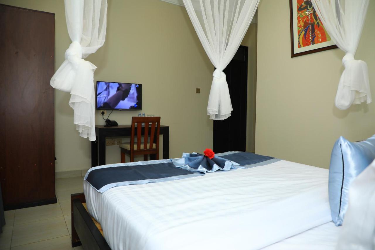Galaxy Motel Кампала Экстерьер фото