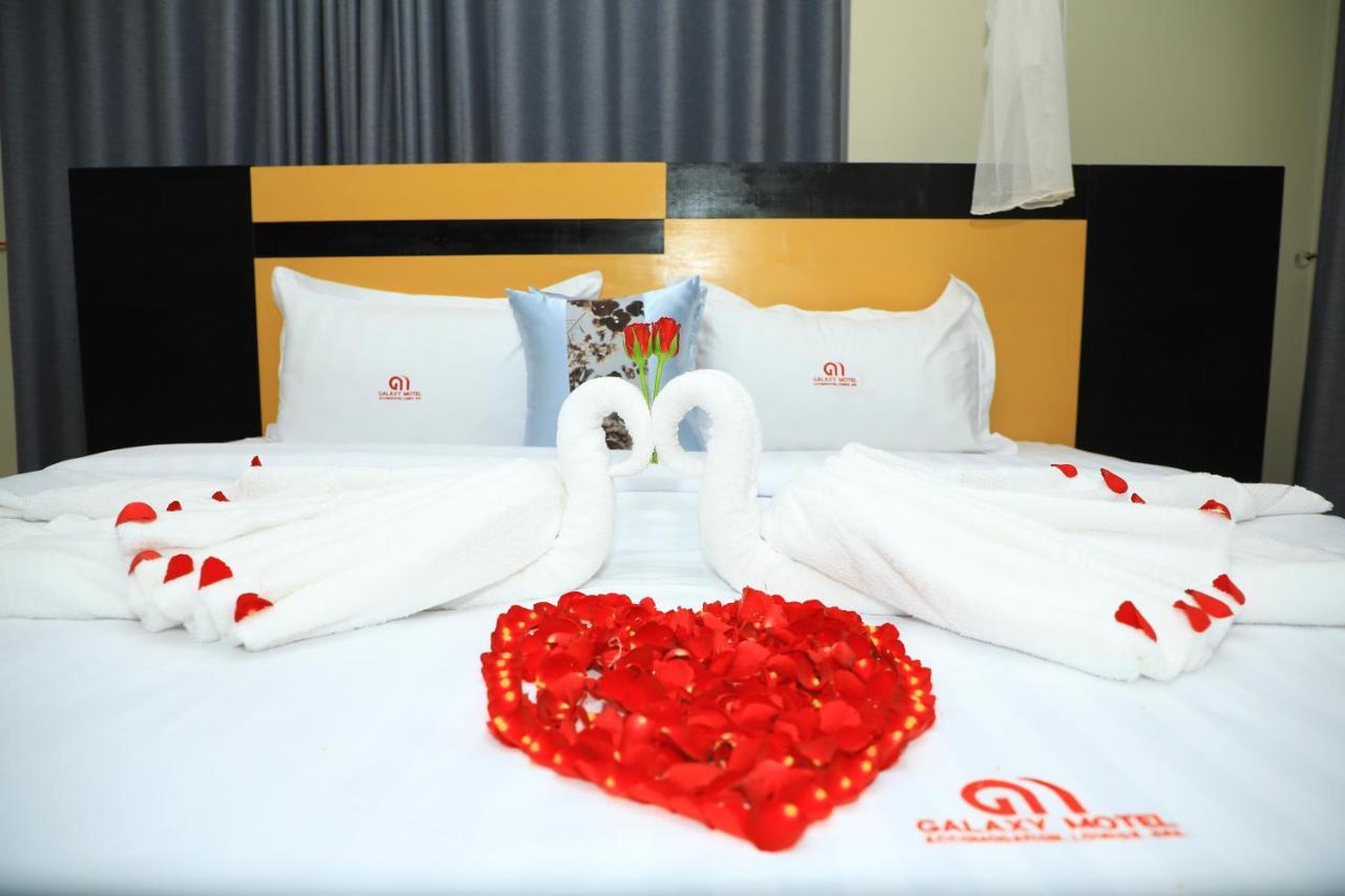 Galaxy Motel Кампала Экстерьер фото