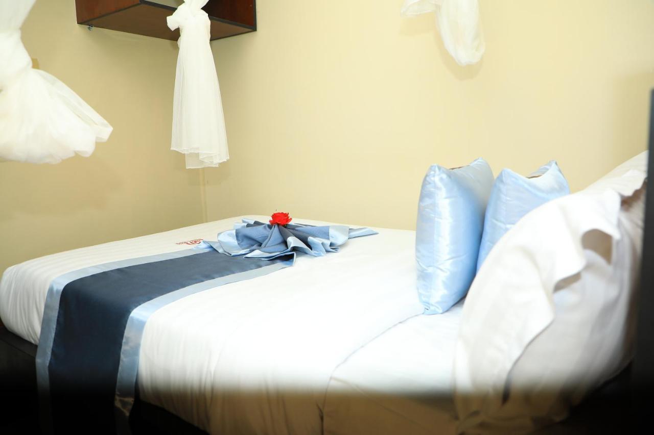 Galaxy Motel Кампала Экстерьер фото